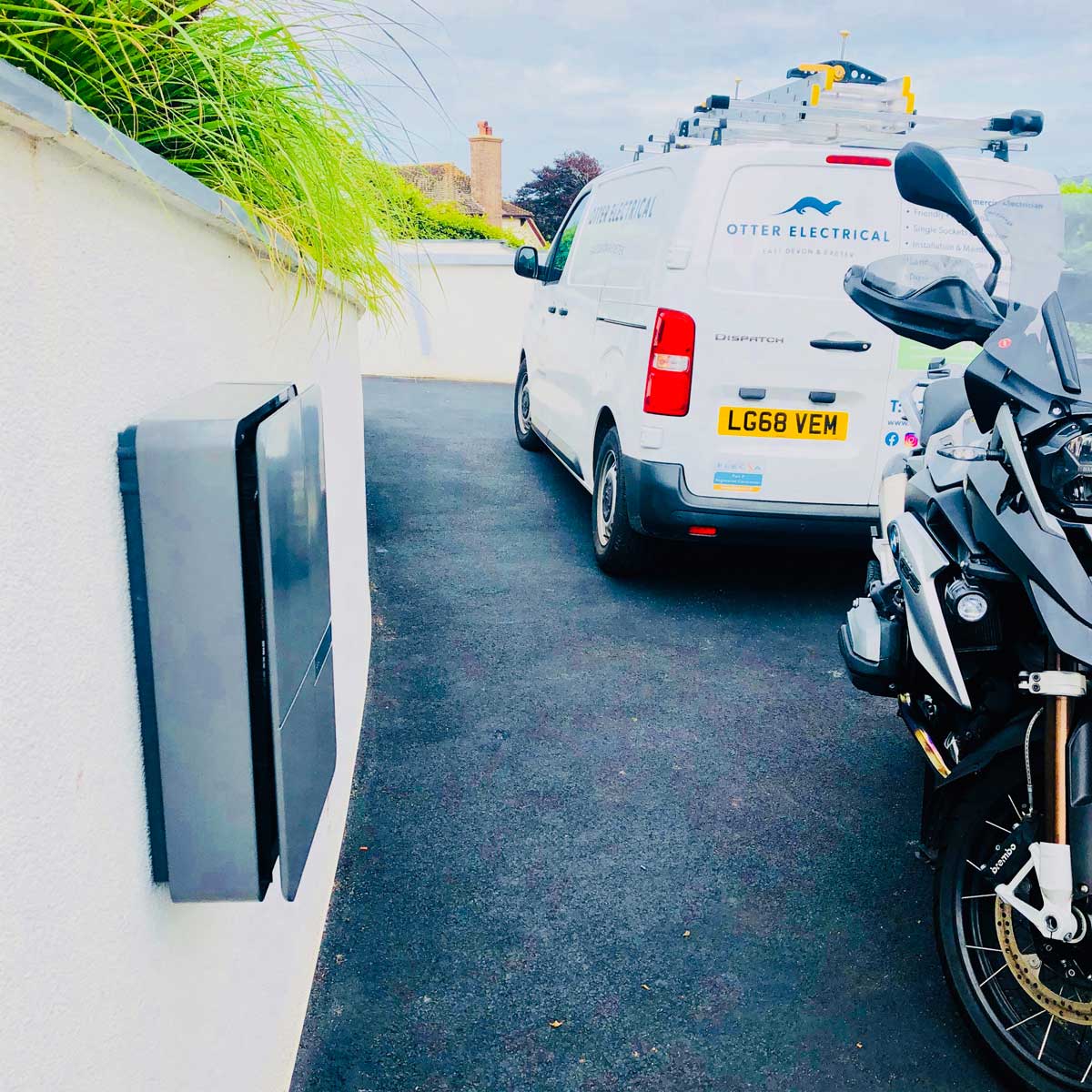 Installation&#x20;of&#x20;an&#x20;Andersen&#x20;EV&#x20;Charge&#x20;Point&#x20;in&#x20;Sidmouth